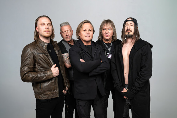 Šank Rock predstavljajo novo skladbo Pomisliš kdaj name