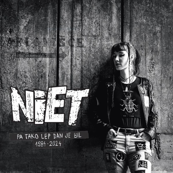 Dvojna vinilna plošča zasedbe Niet Pa tako lep dan je bil 1984-2024 znova na voljo